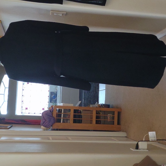 Vintage Carries note long black belted faux wool coat size large - Picture 4 of 11